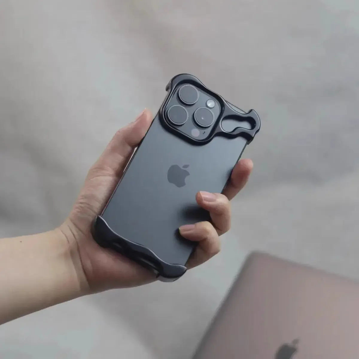 LUXURY ALLOY BUMBER IPHONE CASE