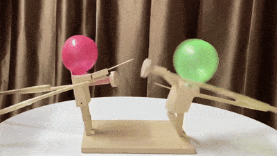 BALLOON FENCING GAME