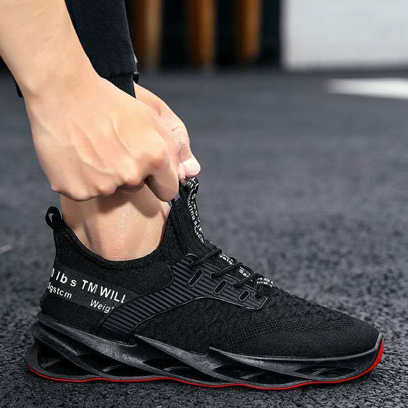 Men's sports shoes