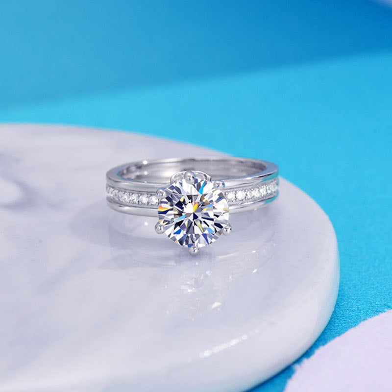Luxury Moissanite Ring