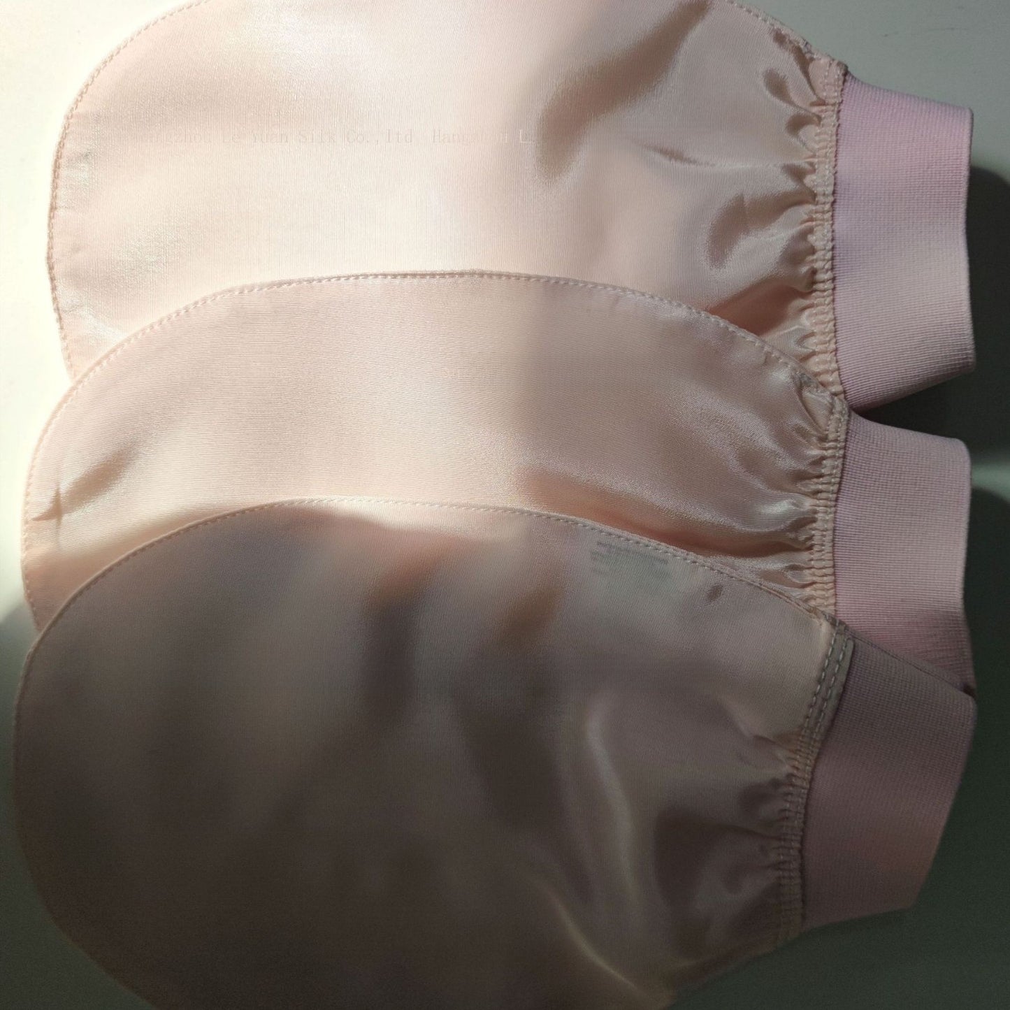 Silk  Bath Gloves - Gentle Exfoliating