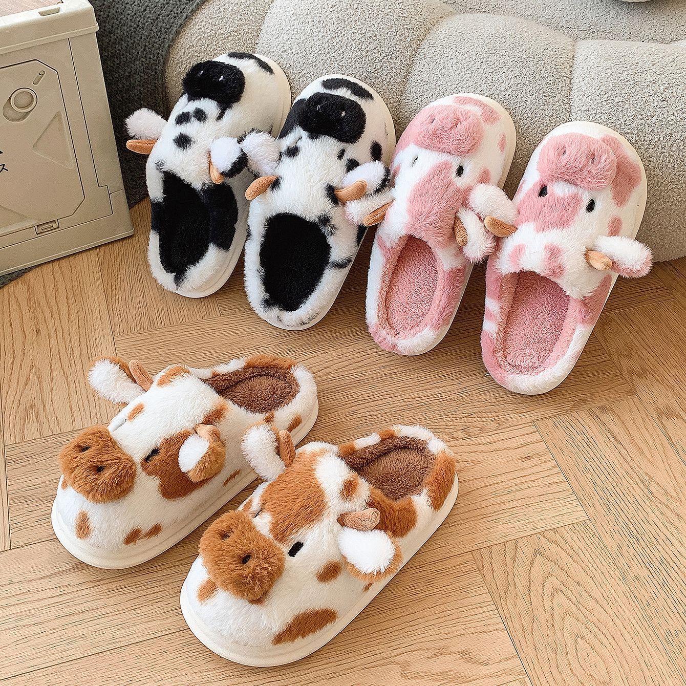Plush Fleece-Lined Indoor Slippers with Anti-Slip Sole