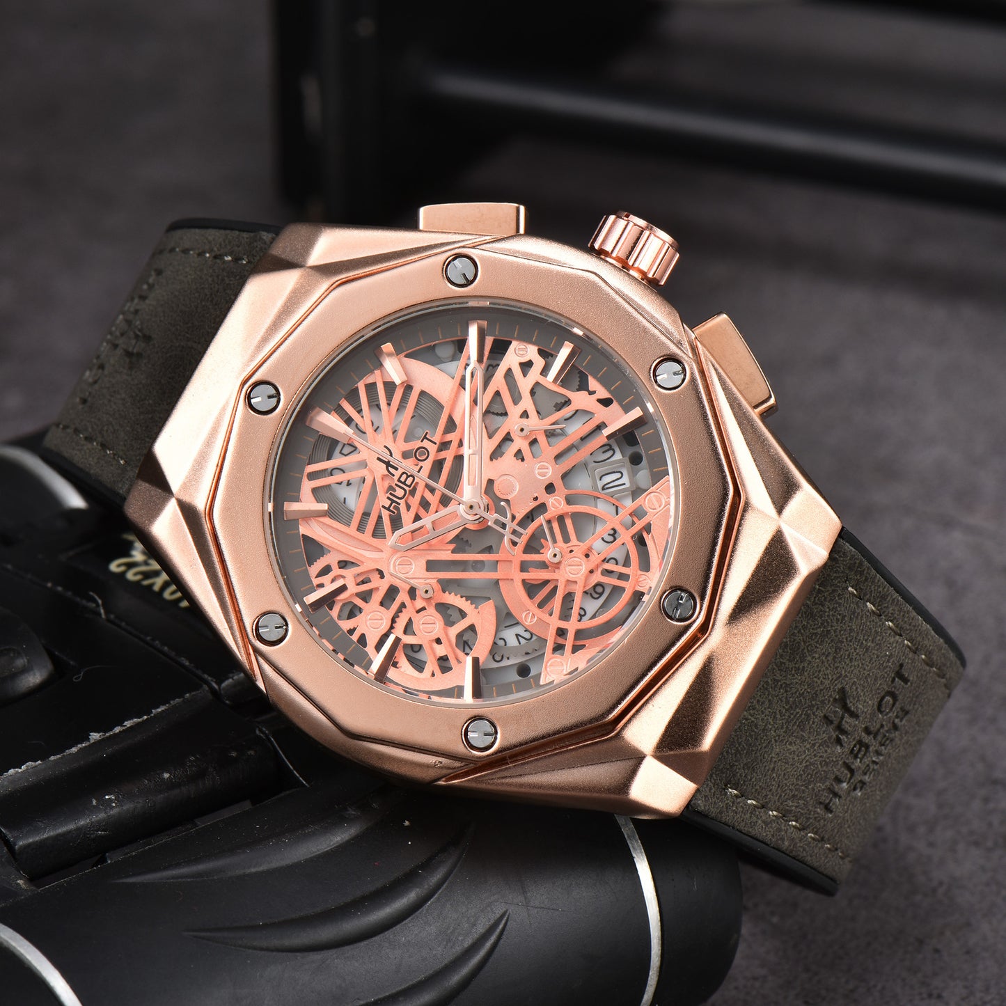 Hollow Chronograph Quartz Watch with Leather/Rubber Strap