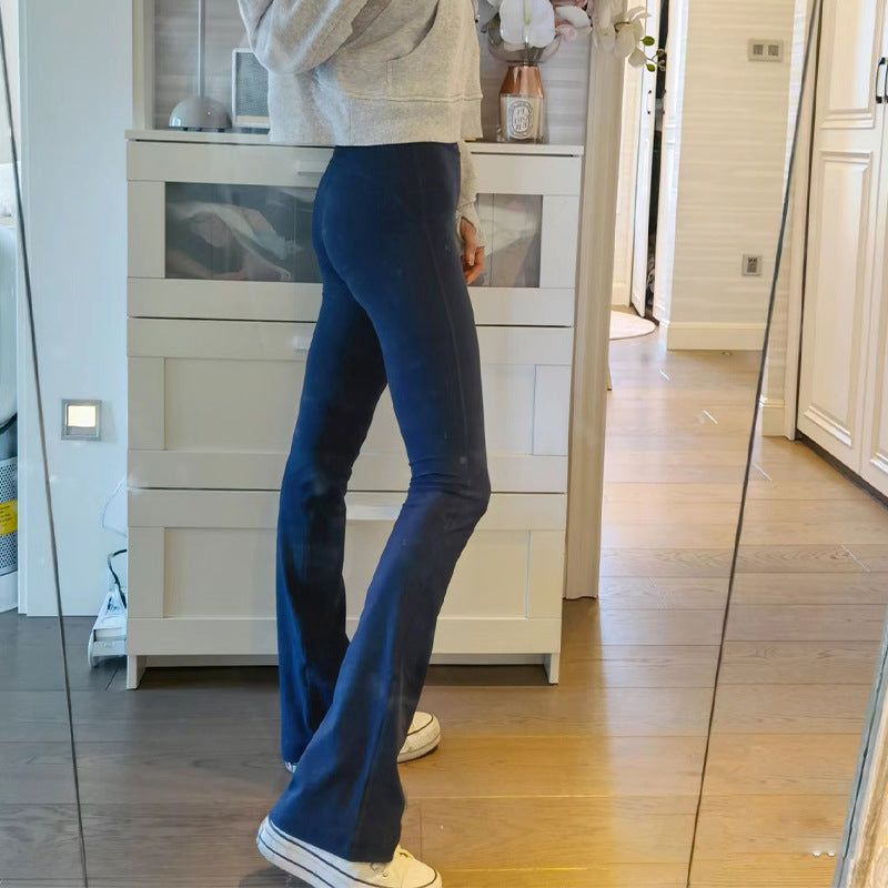 Flared pants, yoga pants