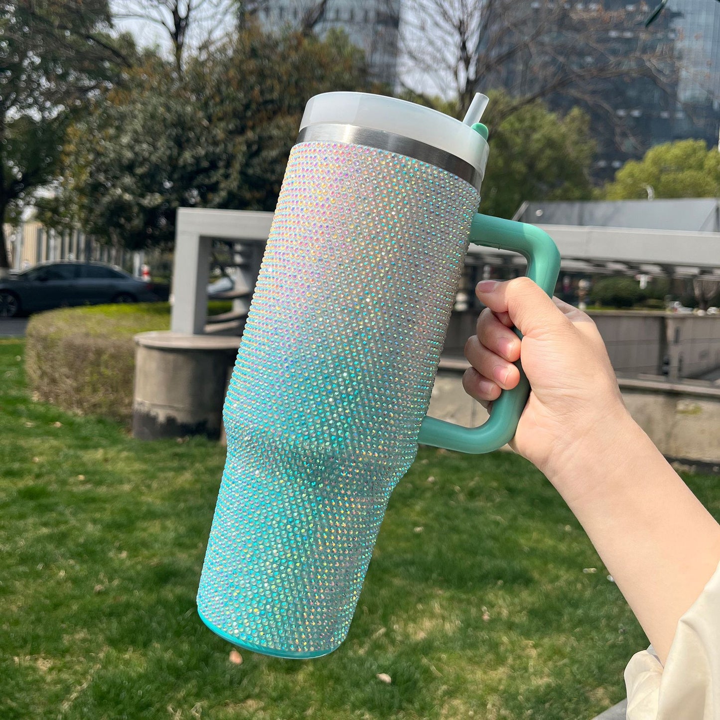 Large Capacity Vacuum Insulated Cup