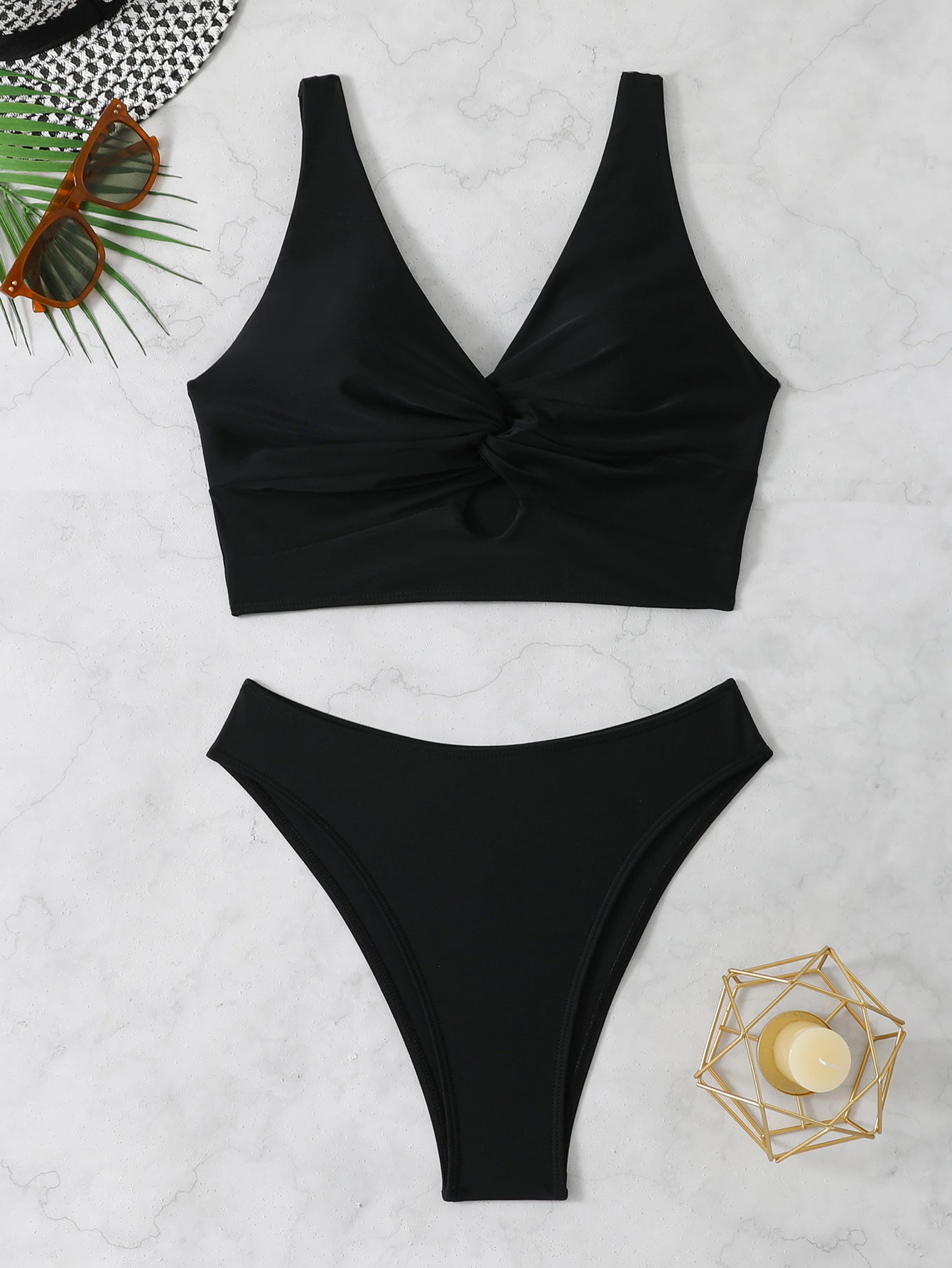 Women's Solid Color Twist Detail Bikini Swimsuit