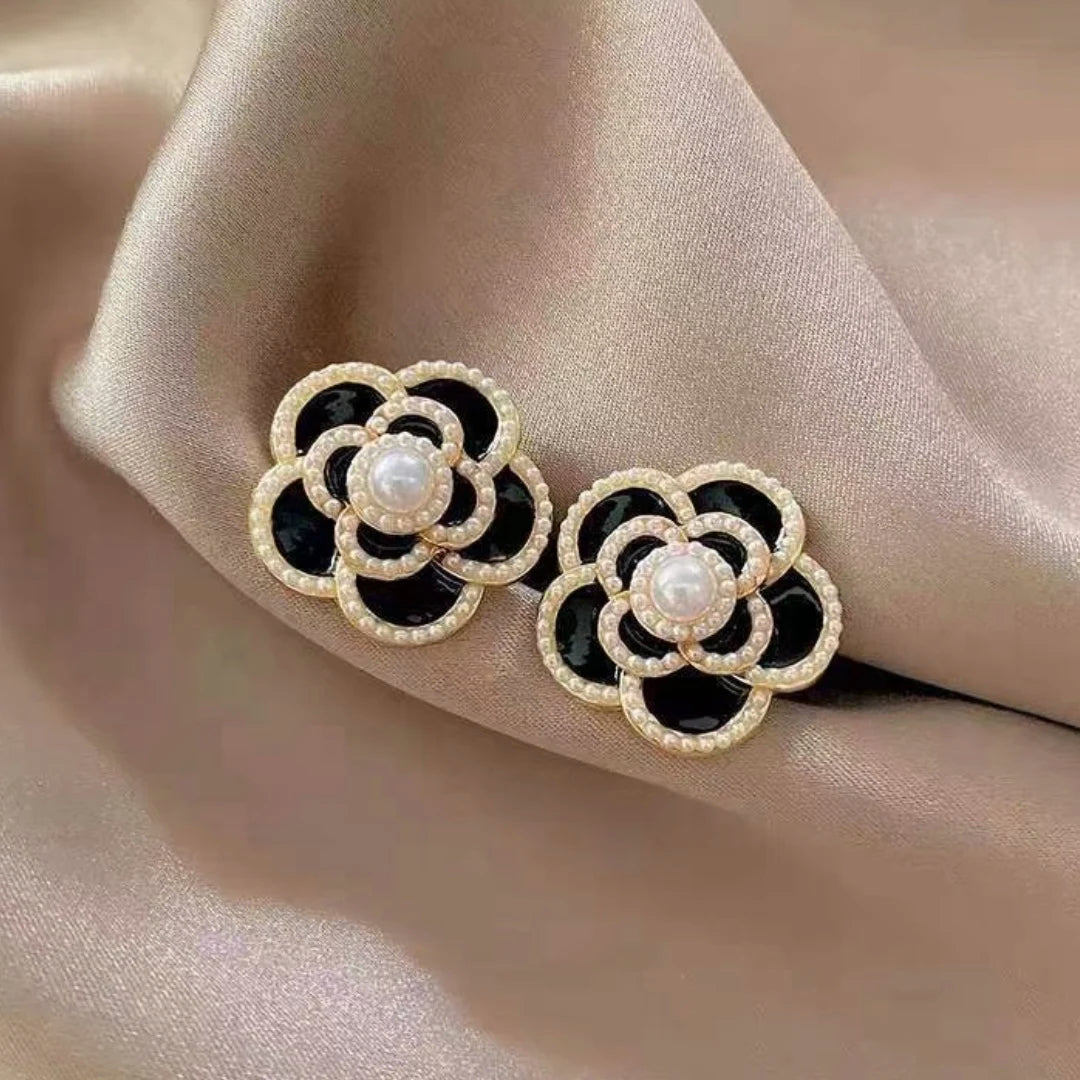 BAROQUE LADIES CLASSIC DROP EARRINGS