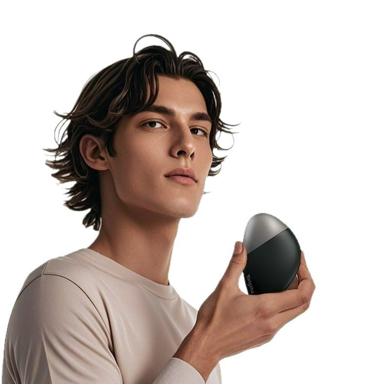 Electric nail clipper